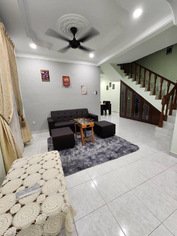 Galaxy Guest Home By Ipoh Maju Stay Экстерьер фото