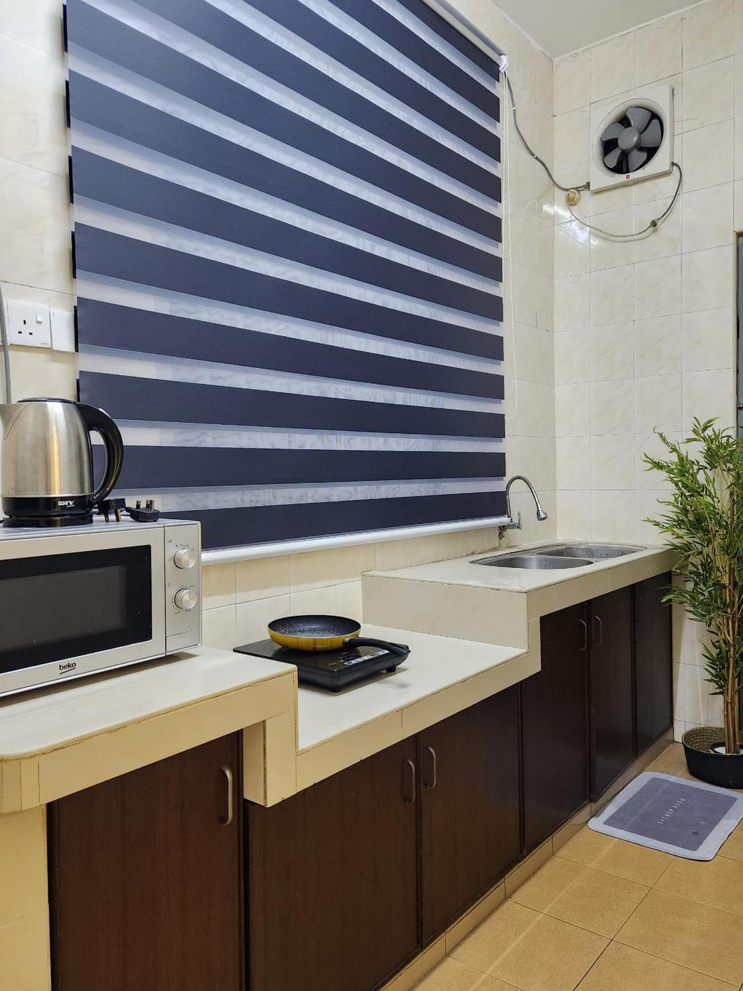 Galaxy Guest Home By Ipoh Maju Stay Экстерьер фото